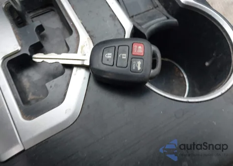 2012 Toyota Camry Le z USA, uszkodzony, nr VIN 4T4BF1FK1CR224172